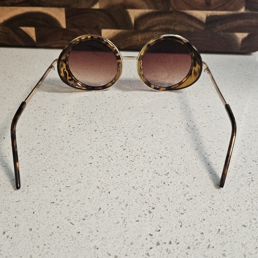 Retro Double Rim Visor Round Tortoise Shell Sunglasses - Picture 4 of 9